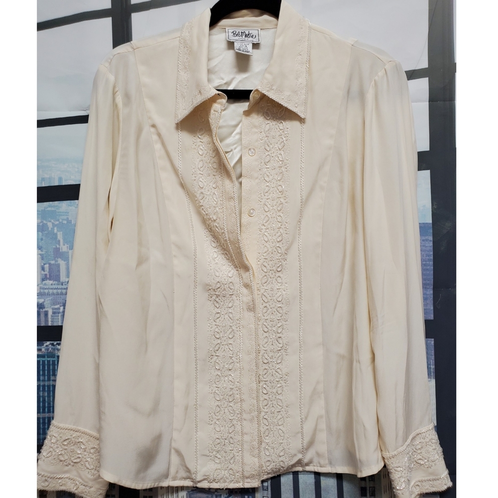 🖤100% Silk and Beaded Vintage Dress Shirt🖤